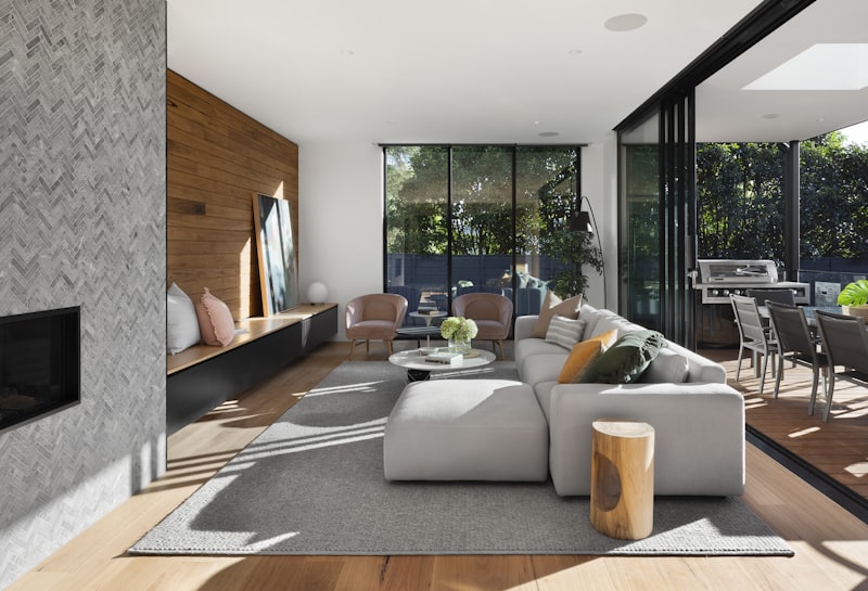 Modern bedroom featuring a vertical wood slat wall